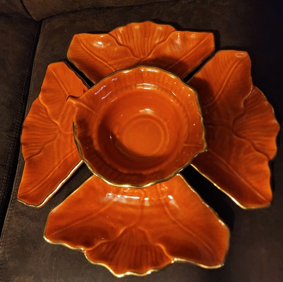 Vintage Orange Leaf Gold Trim Bowl & 4 Serving Plates USA California M700 - Picture 7 of 11